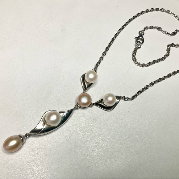 Sterling Large Pearl Y Necklace Pink + White Pearls - Picture 3 of 7